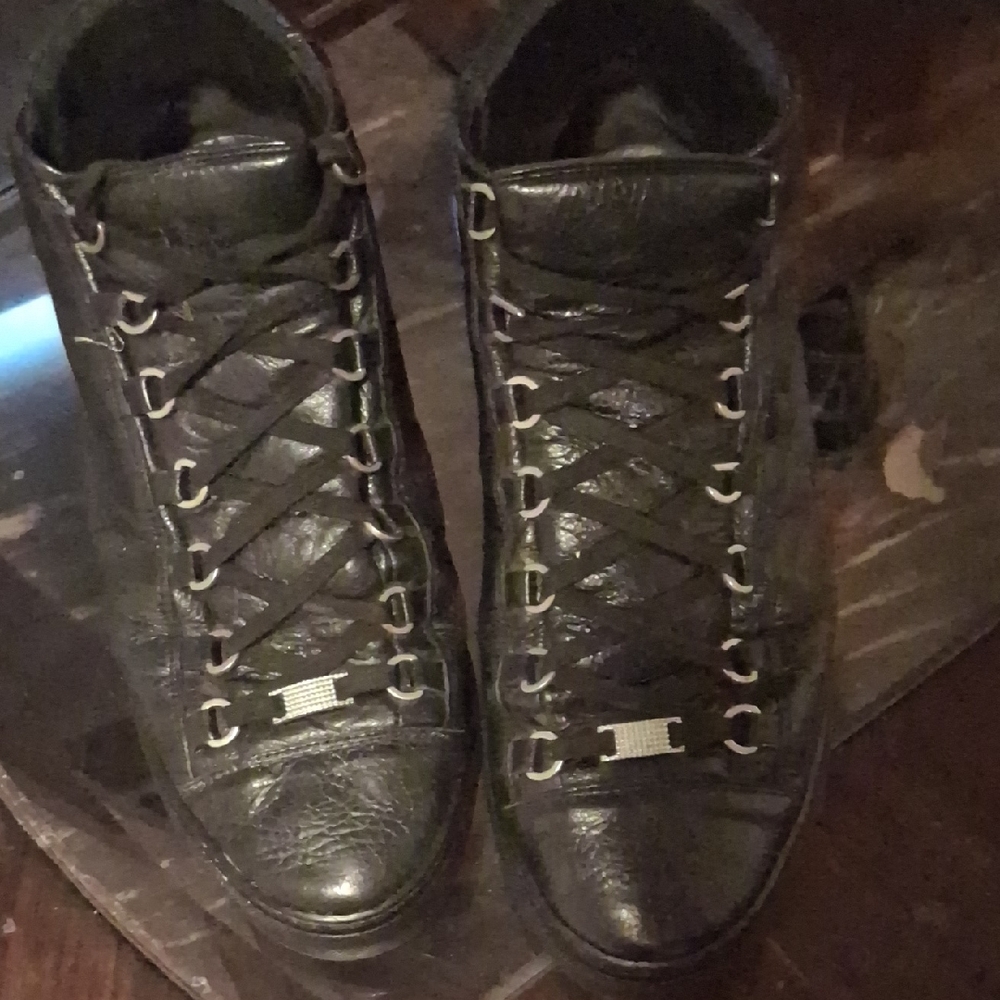 Men's Black Leather Balenciaga Arena High-Top Shoes